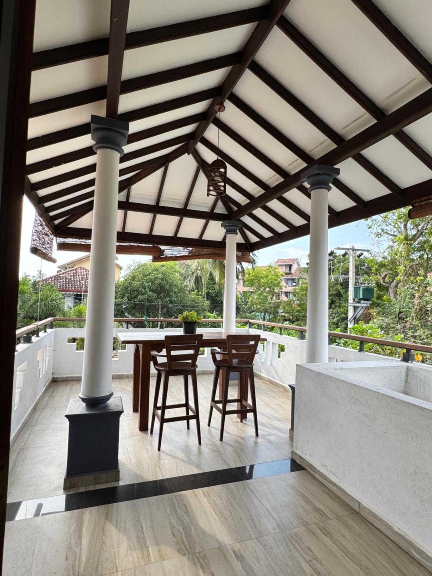 Grand Royal Villa Негомбо Екстериор снимка